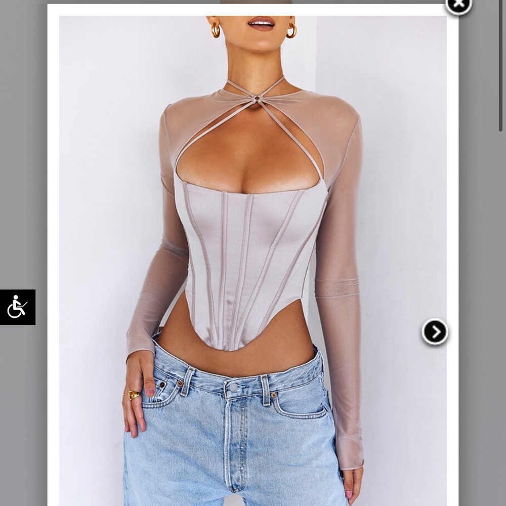 Mistress rocks mushroom corset top